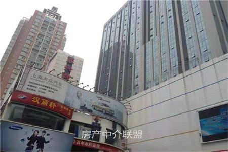 果品组团优3室2厅1卫38万文化路小学，十五